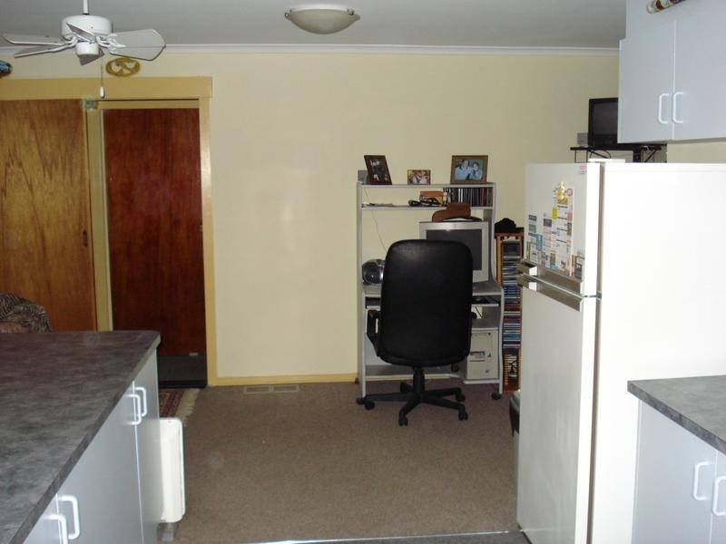 22 HALLS STREET, Carisbrook VIC 3464