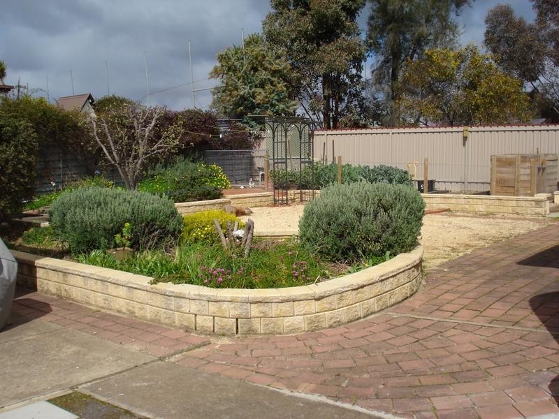 112 BRASSEY STREET, Maryborough VIC 3465
