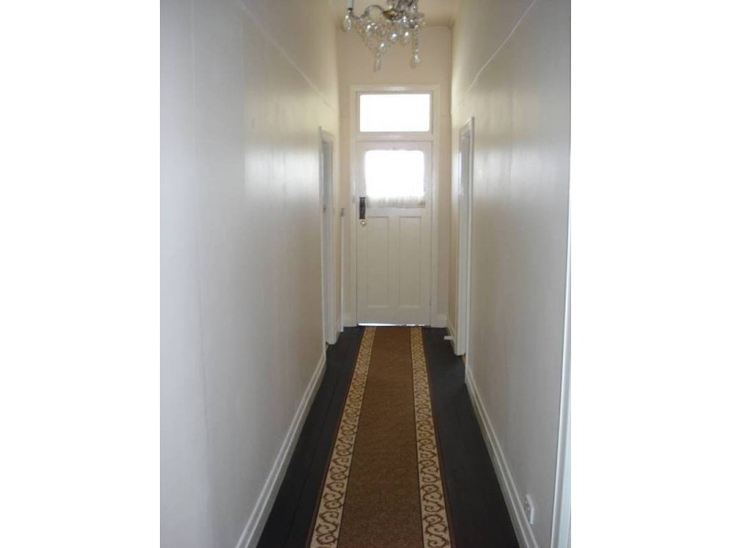 4 OUTTRIM STREET, Maryborough VIC 3465