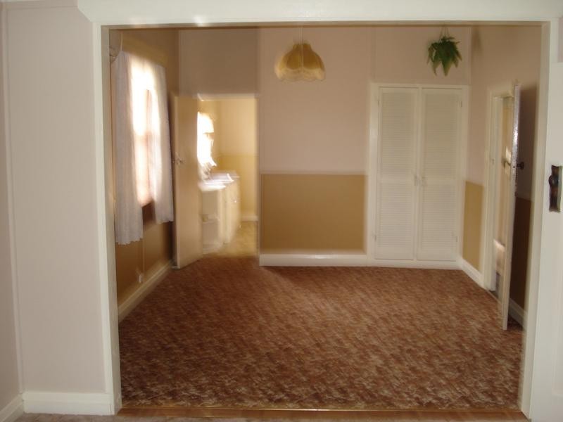 4 OUTTRIM STREET, Maryborough VIC 3465