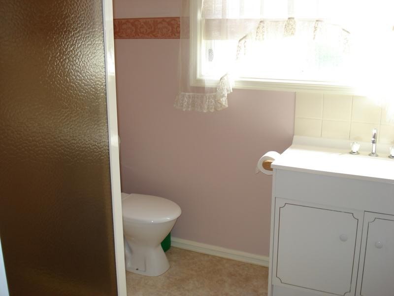 4 OUTTRIM STREET, Maryborough VIC 3465