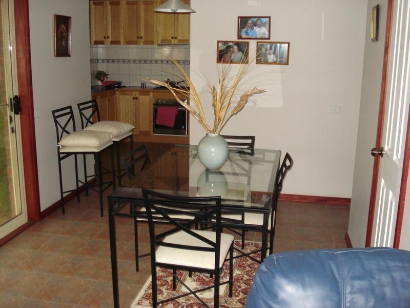 2/1 CROSS STREET, Maryborough VIC 3465