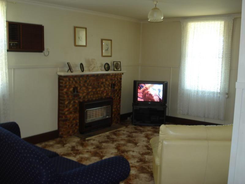 41 VICTORIA STREET, Carisbrook VIC 3464