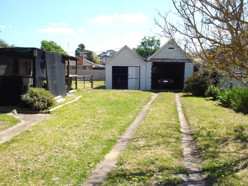 41 VICTORIA STREET, Carisbrook VIC 3464