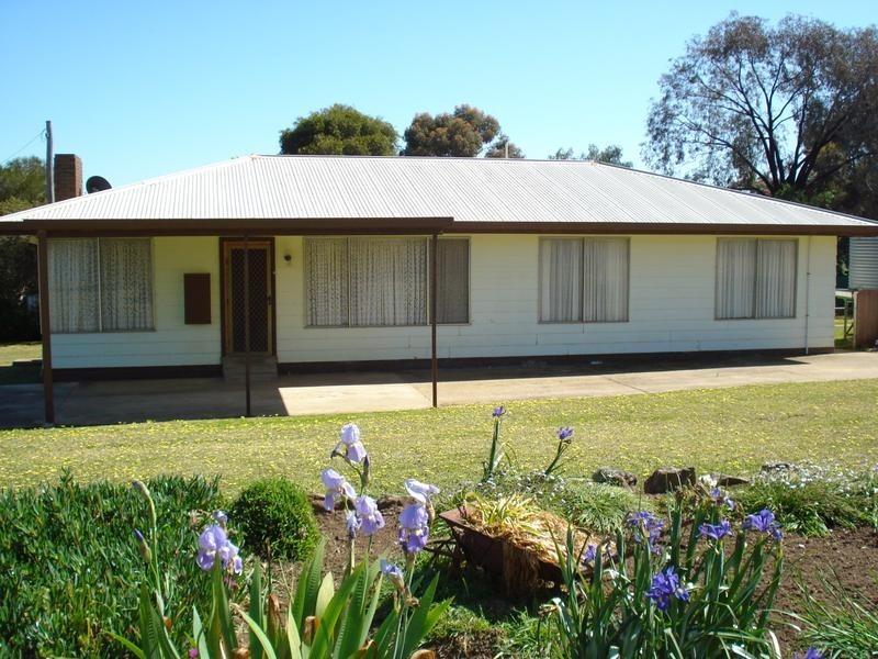 66 Rutherford Street, Avoca VIC 3467