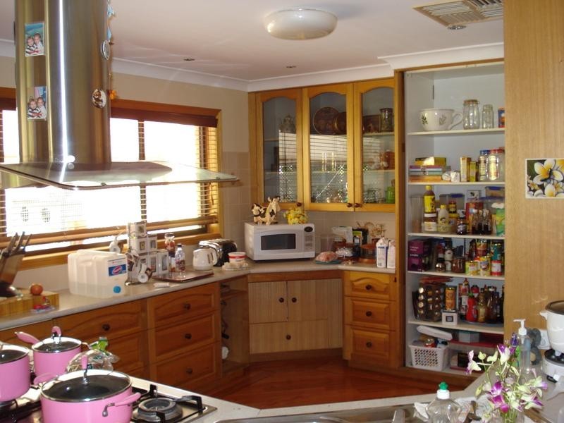 25 ROWLES DRIVE, Maryborough VIC 3465