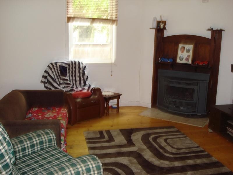 39 NAPIER STREET, Maryborough VIC 3465