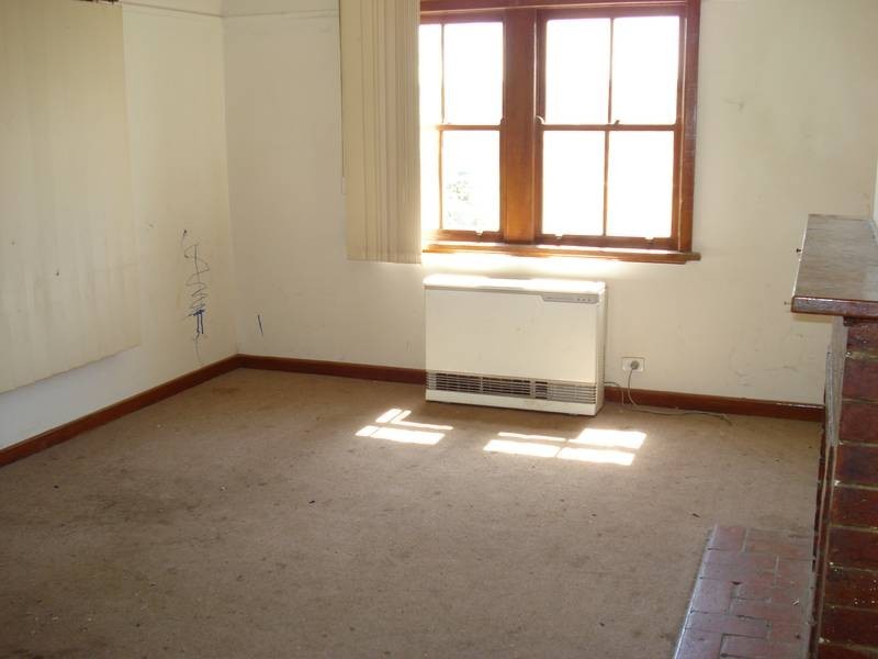 12 DODDS STREET, Maryborough VIC 3465