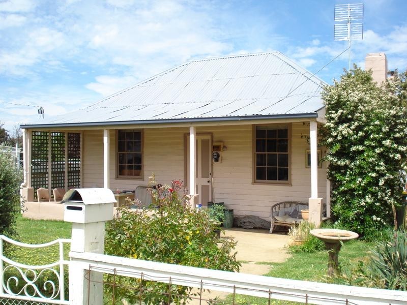 55 INKERMAN STREET, Dunolly VIC 3472