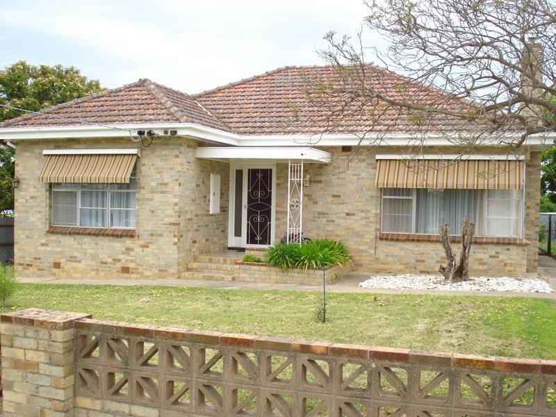 4 Palmerston Street, Maryborough VIC 3465