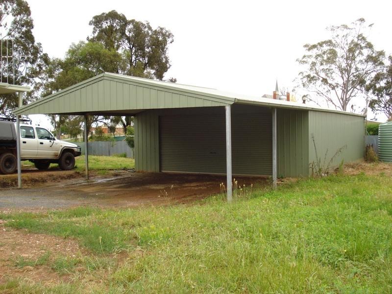 15 Carrick, Maryborough VIC 3465