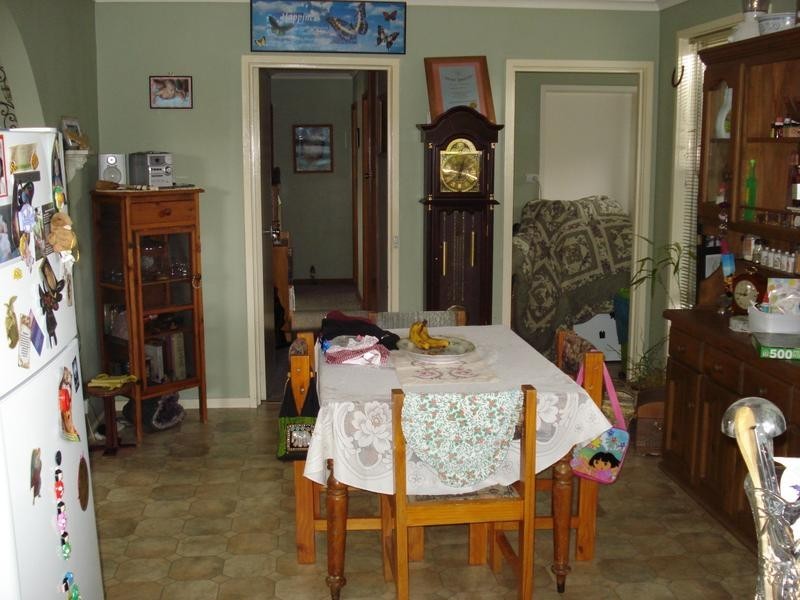 8 Tobruk Avenue, Maryborough VIC 3465