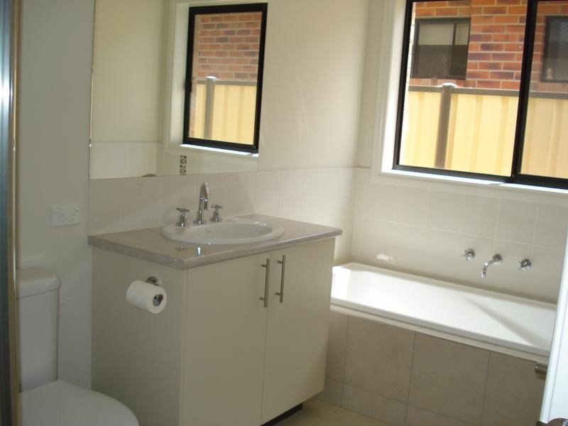 6 East Field Street, Maryborough VIC 3465