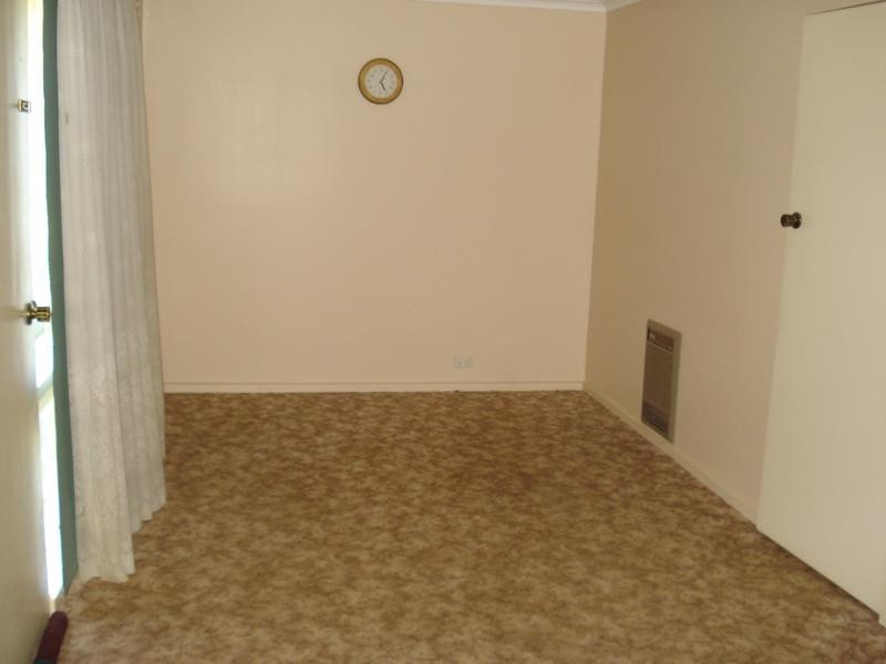 10 CRIMEA STREET, Maryborough VIC 3465