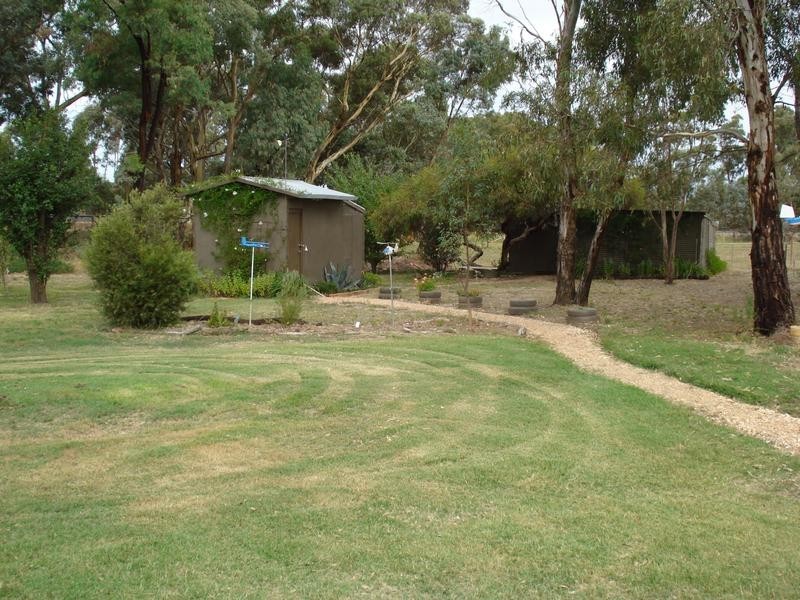 30 Churchill Court, Daisy Hill VIC 3465