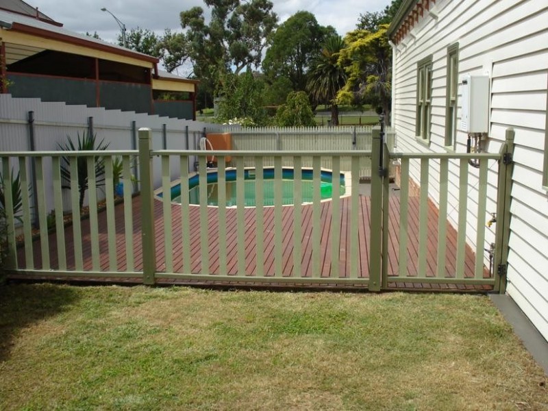 33 Park Road, Maryborough VIC 3465