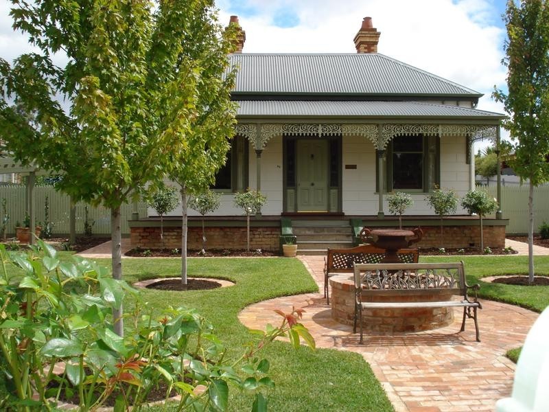 33 Park Road, Maryborough VIC 3465