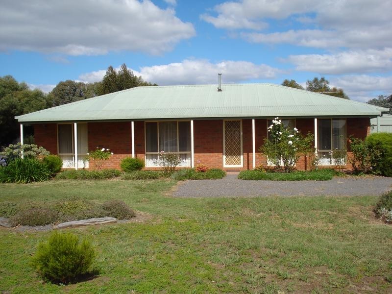 34 Grice Street, Carisbrook VIC 3464