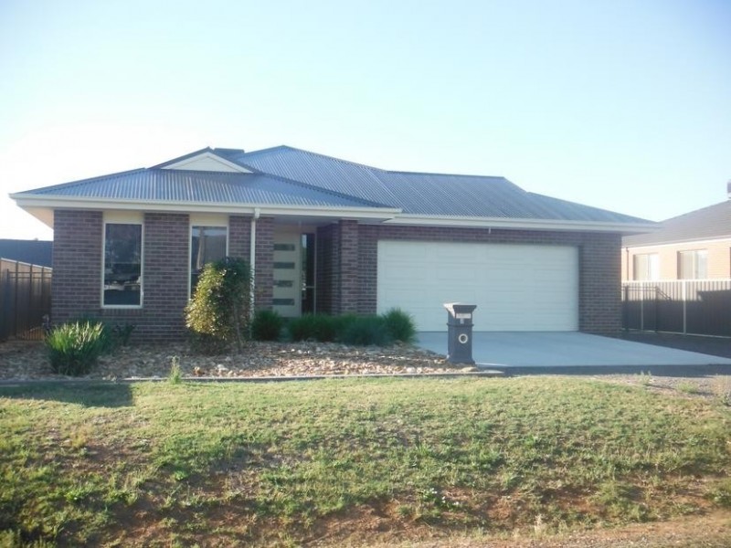 20 Simson Street, Carisbrook VIC 3464