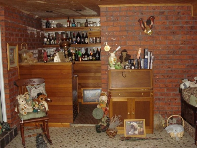 42 Rowes Lane, Bowenvale VIC 3465