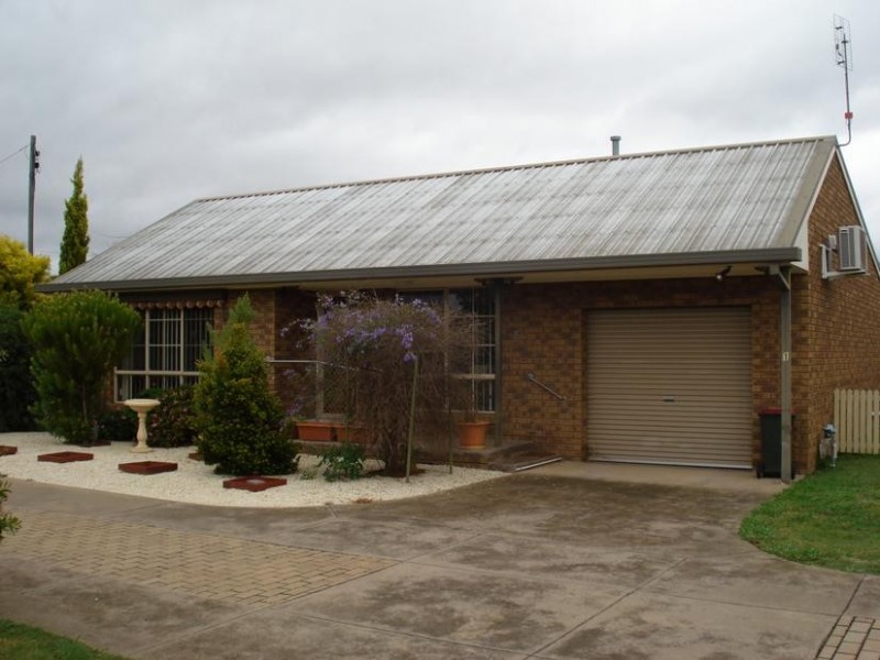 1/20 Dundas Road, Maryborough VIC 3465