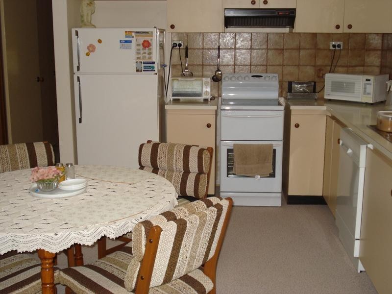 1/20 Dundas Road, Maryborough VIC 3465