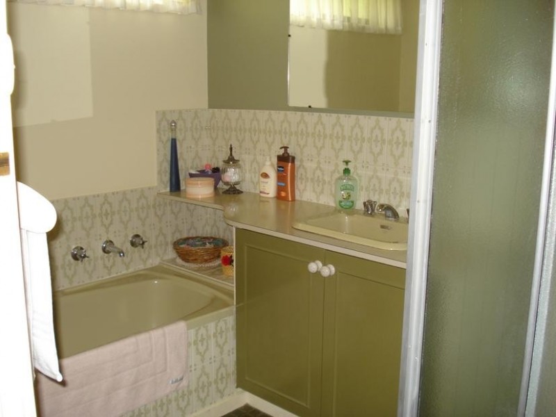 32 Liebig Street, Avoca VIC 3467