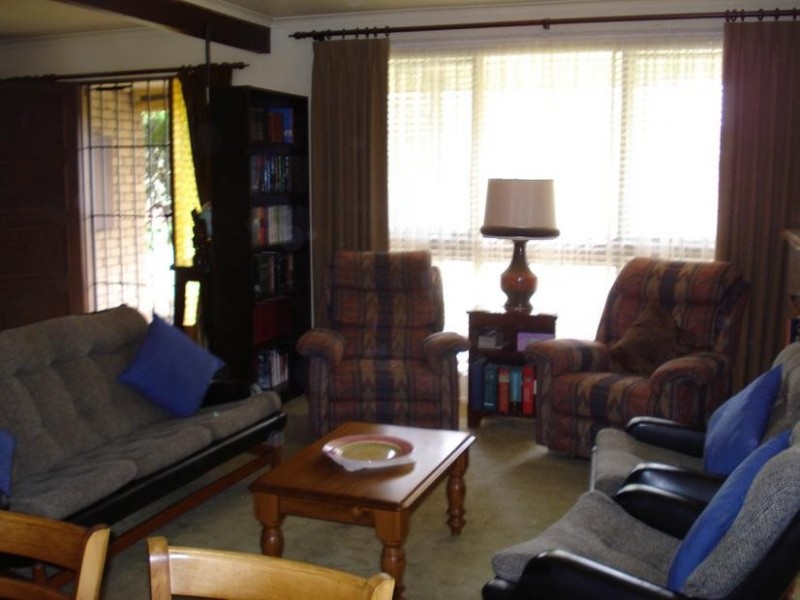 32 Liebig Street, Avoca VIC 3467