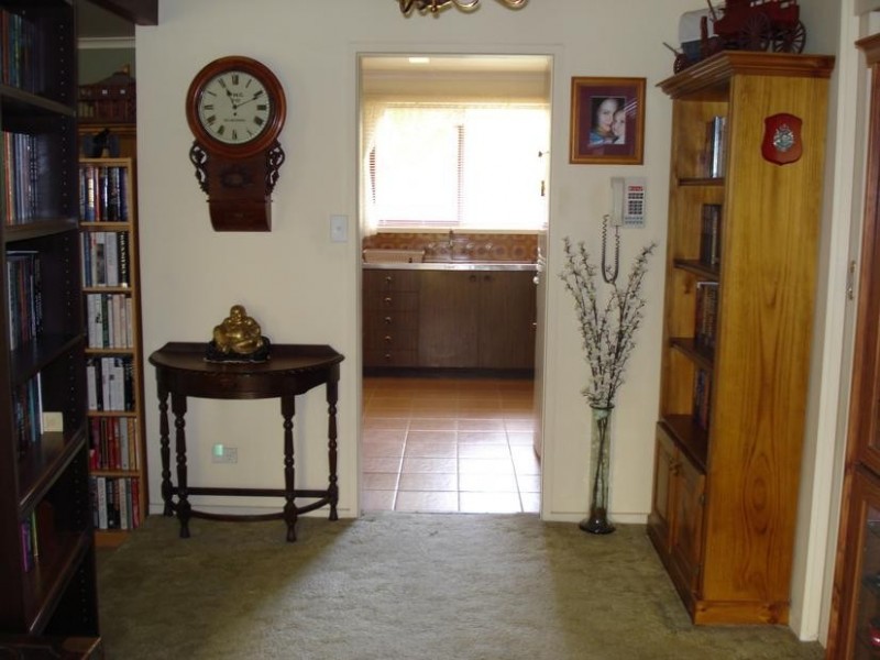 32 Liebig Street, Avoca VIC 3467