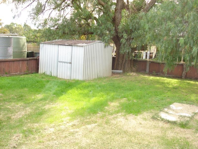 25 Cochrane Street, Bealiba VIC 3475