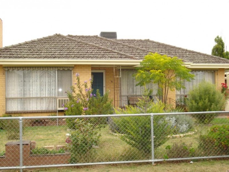 96 Park Road, Maryborough VIC 3465