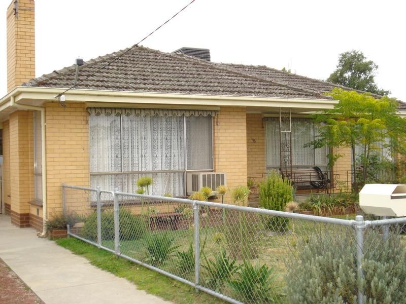 96 Park Road, Maryborough VIC 3465