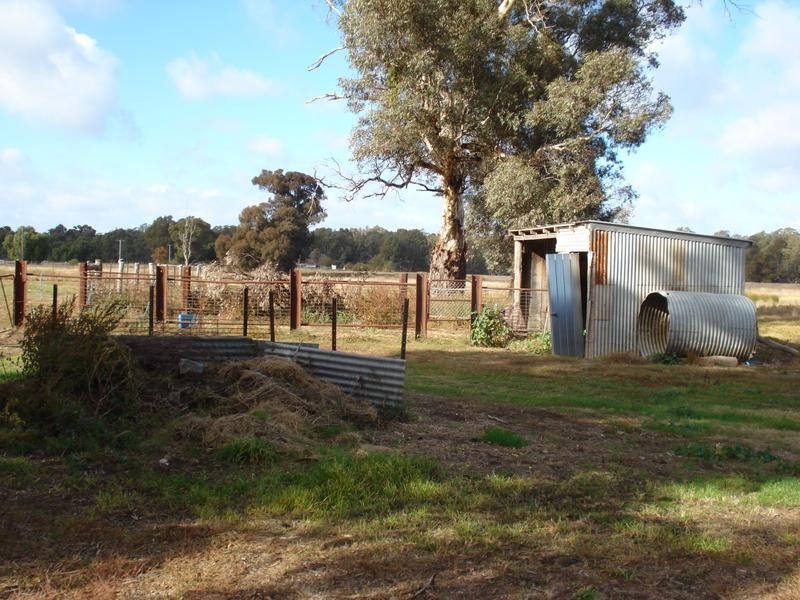 35 Maude Street, Dunolly VIC 3472