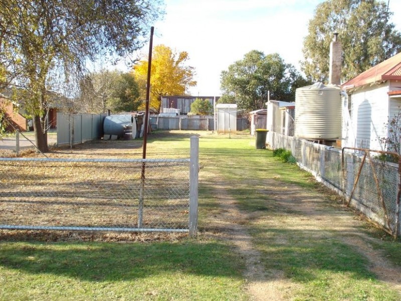 90 Barkly Street, Dunolly VIC 3472