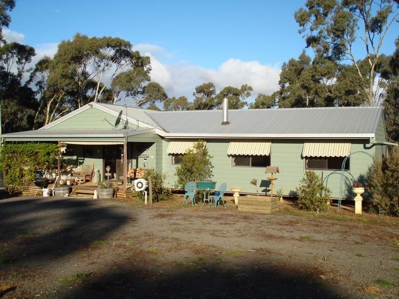 65 Lamplough Heights Road, Lamplough VIC 3352