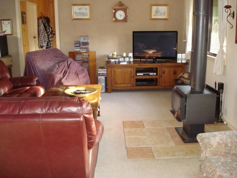 65 Lamplough Heights Road, Avoca VIC 3467