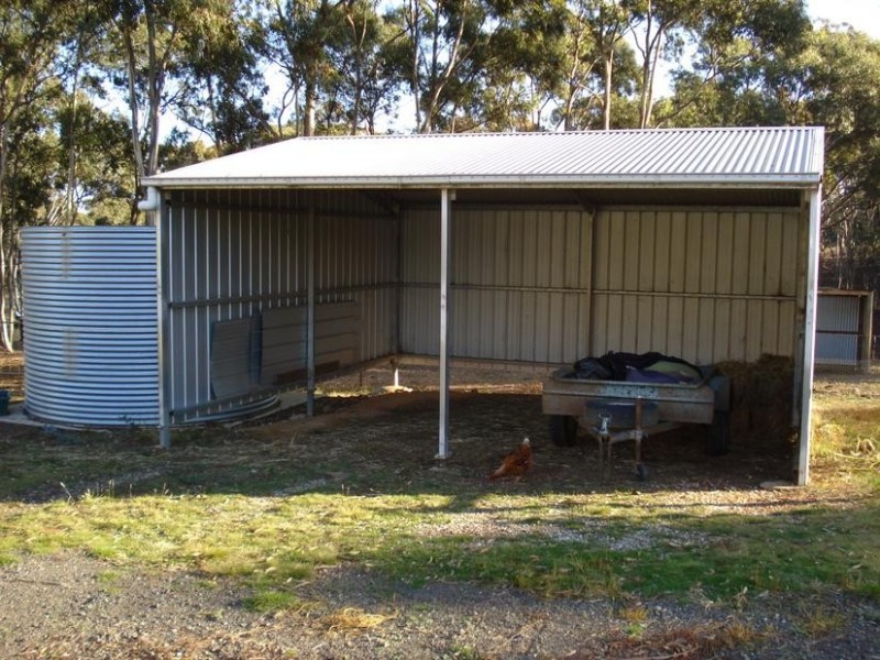 65 Lamplough Heights Road, Avoca VIC 3467