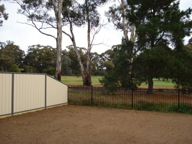 299 Gladstone Street, Maryborough VIC 3465