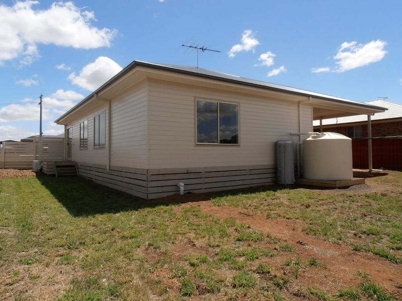 20 Hall Street CARISBROOK, Maryborough VIC 3465