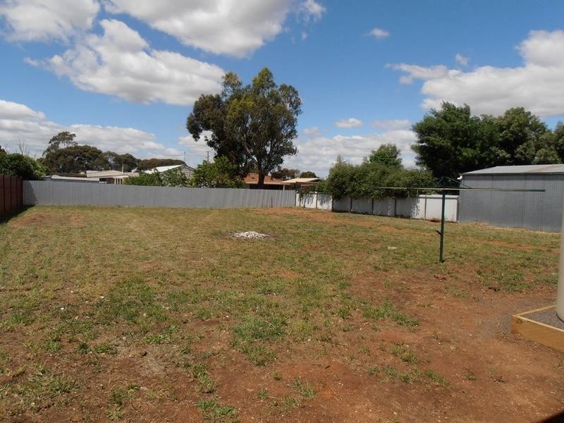 20 Hall Street CARISBROOK, Maryborough VIC 3465