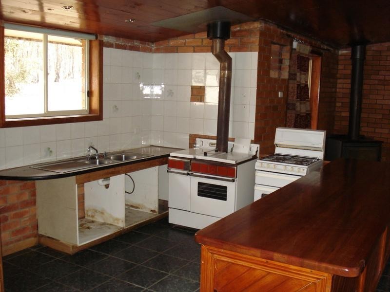 22 Bennetts Lane, Bet Bet VIC 3472