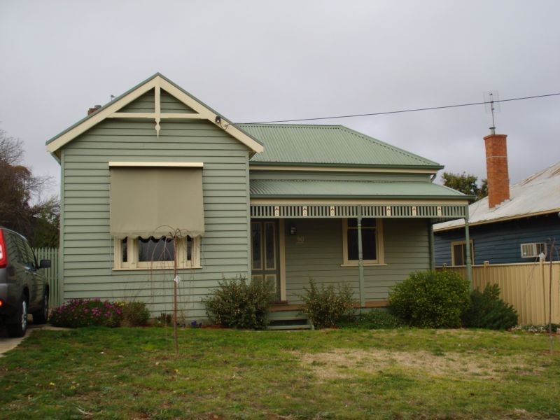 90 Inkerman Street, Maryborough VIC 3465