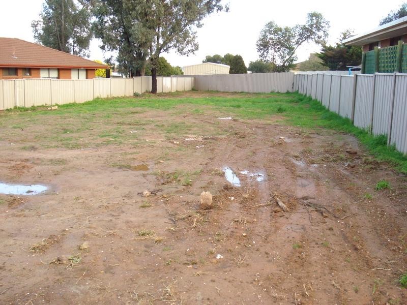 11 Margaret Avenue, Maryborough VIC 3465