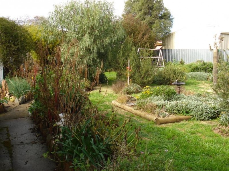 82 Park Road, Maryborough VIC 3465