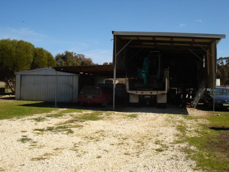 229 Shepherds Road, Bowenvale VIC 3465