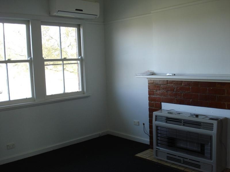 13 Frost Avenue, Maryborough VIC 3465