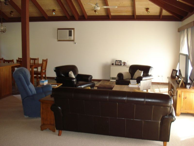 4 Dundas Road, Maryborough VIC 3465