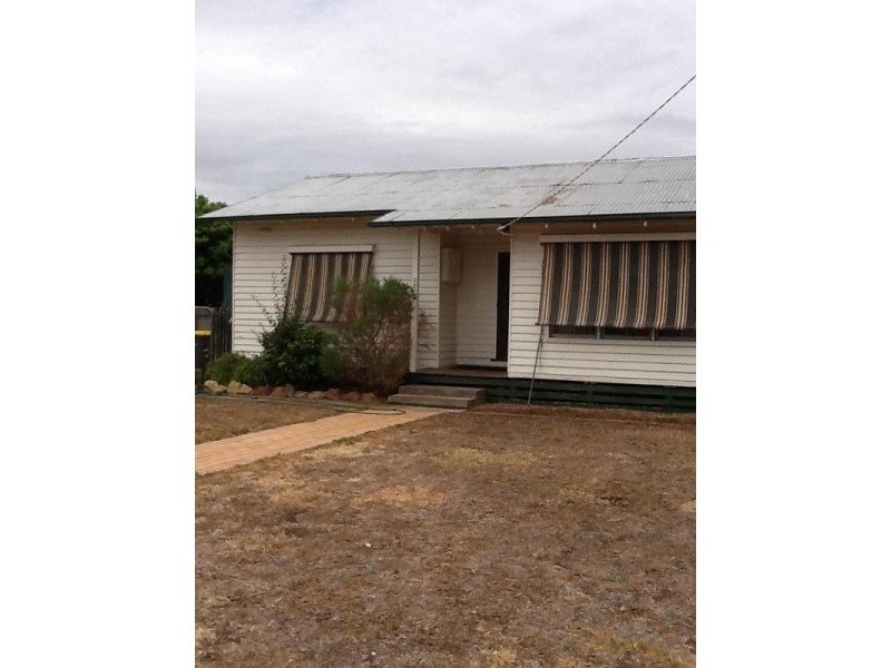 82 Park Road, Maryborough VIC 3465