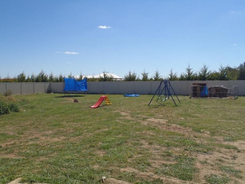 27 GRICE STREET, Carisbrook VIC 3464