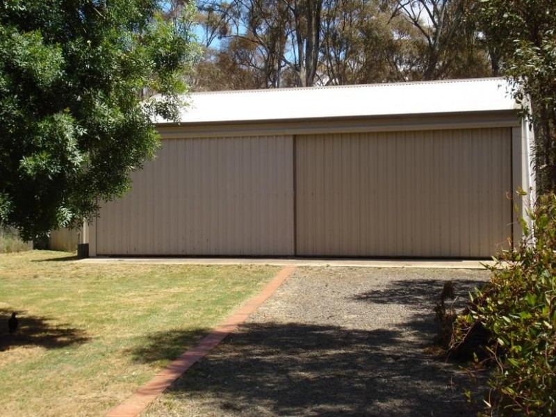 75 Gladstone Street TARNAGULLA, Dunolly VIC 3472